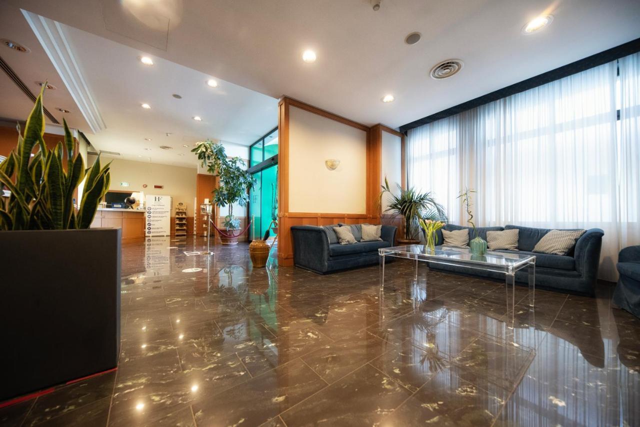 Hotel Residence Federiciano Valenzano Esterno foto