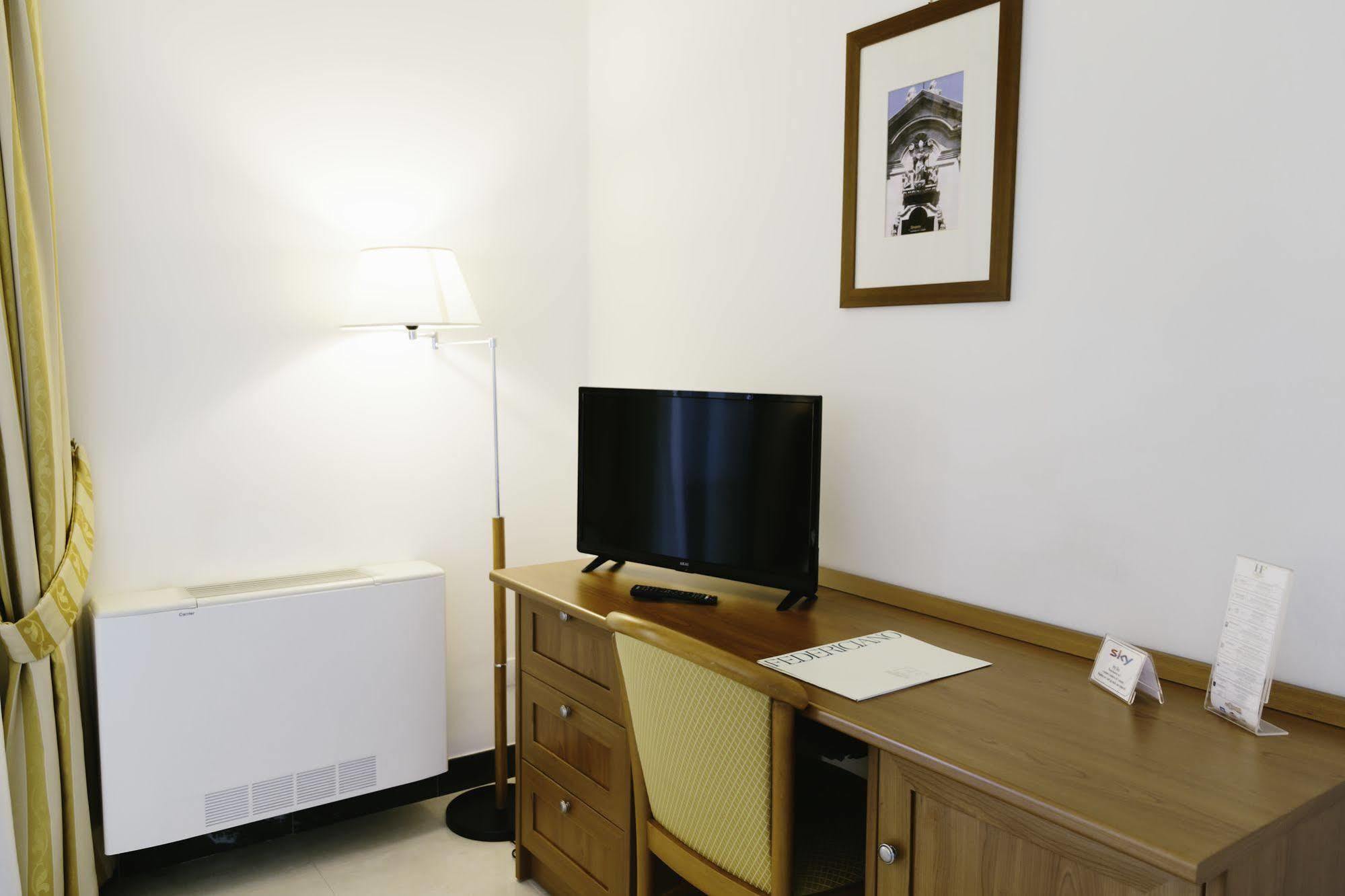 Hotel Residence Federiciano Valenzano Esterno foto